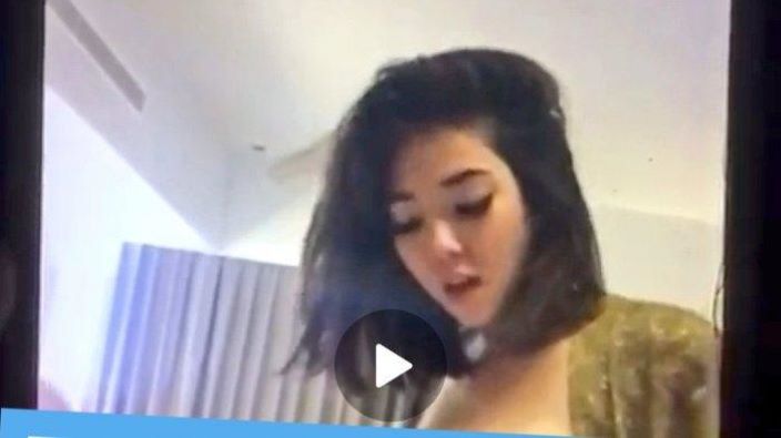 Video Bokep Gisel