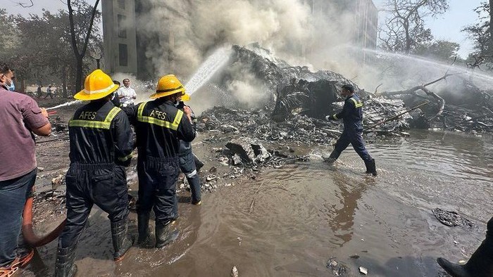 Tragedi Air India : Pesawat Jatuh Sesaat Setelah Lepas Landas