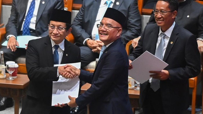 Pemerintah Bentuk Kementerian Haji dan Umrah, Apa Bedanya ?