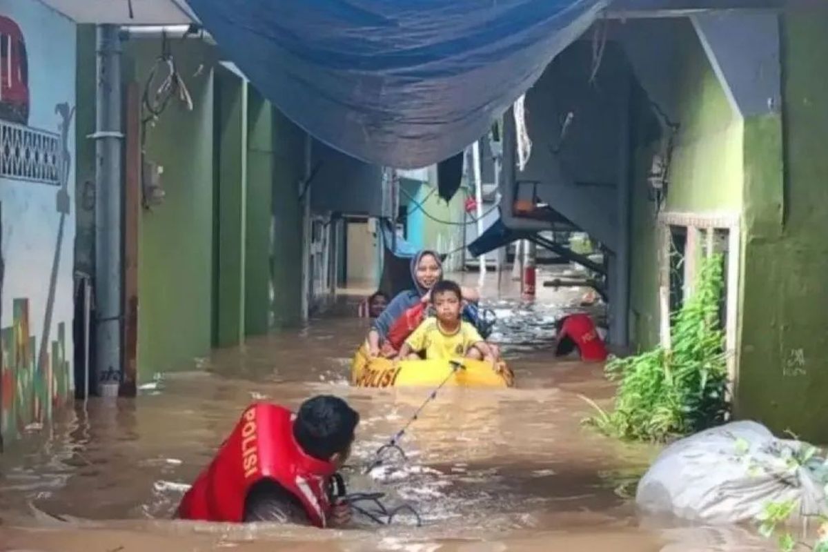 16 RT di Jakarta Selatan dan Jakarta Barat Terendam Banjir Usai Hujan Deras