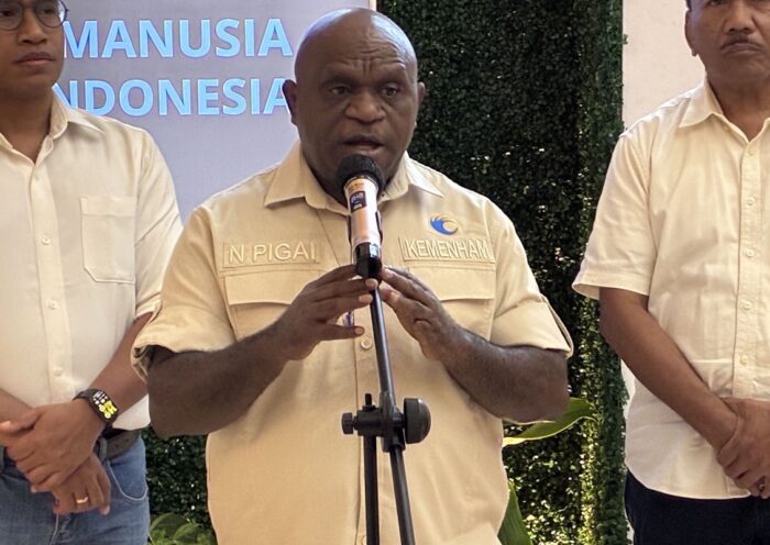 Menteri HAM Minta Pemda Antisipasi Potensi Intoleransi Jelang Natal 2025