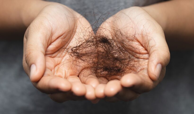 mimpi rambut rontok banyak