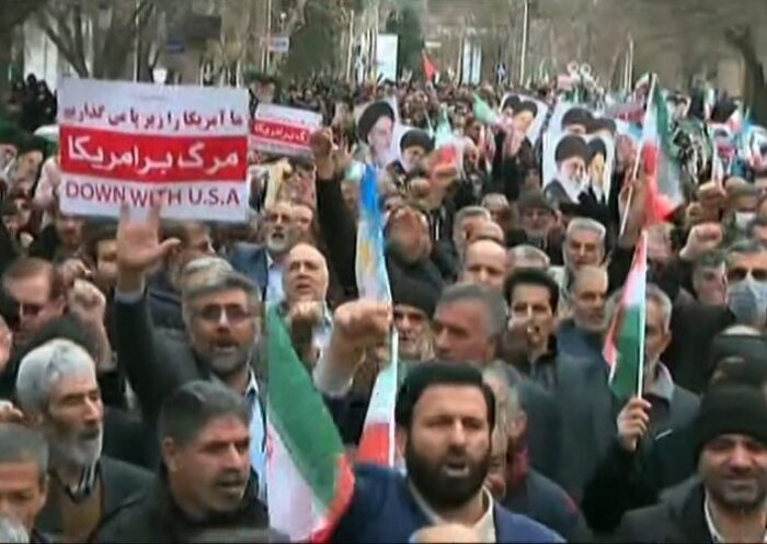 Amerika Serikat Bahas Opsi Militer Terhadap Iran, TRUMP Ancam Intervensi