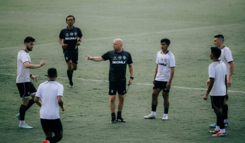 Bali United Resmi Perkenalkan Trio Pendatang Baru, Johnny Jansen Buka Opsi