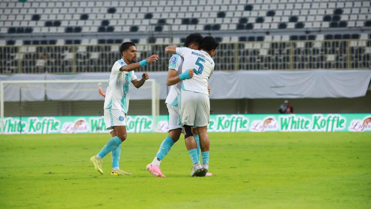 Persib Hadapi PSBS Biak Tanpa Dua Pilar, Bojan Hodak Peringatkan Ancaman