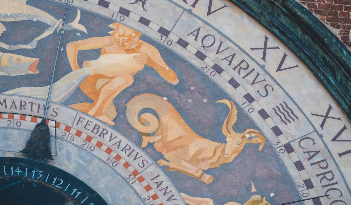 Sifat Pria Aquarius: Mengurai Misteri Pria Visioner yang Unik