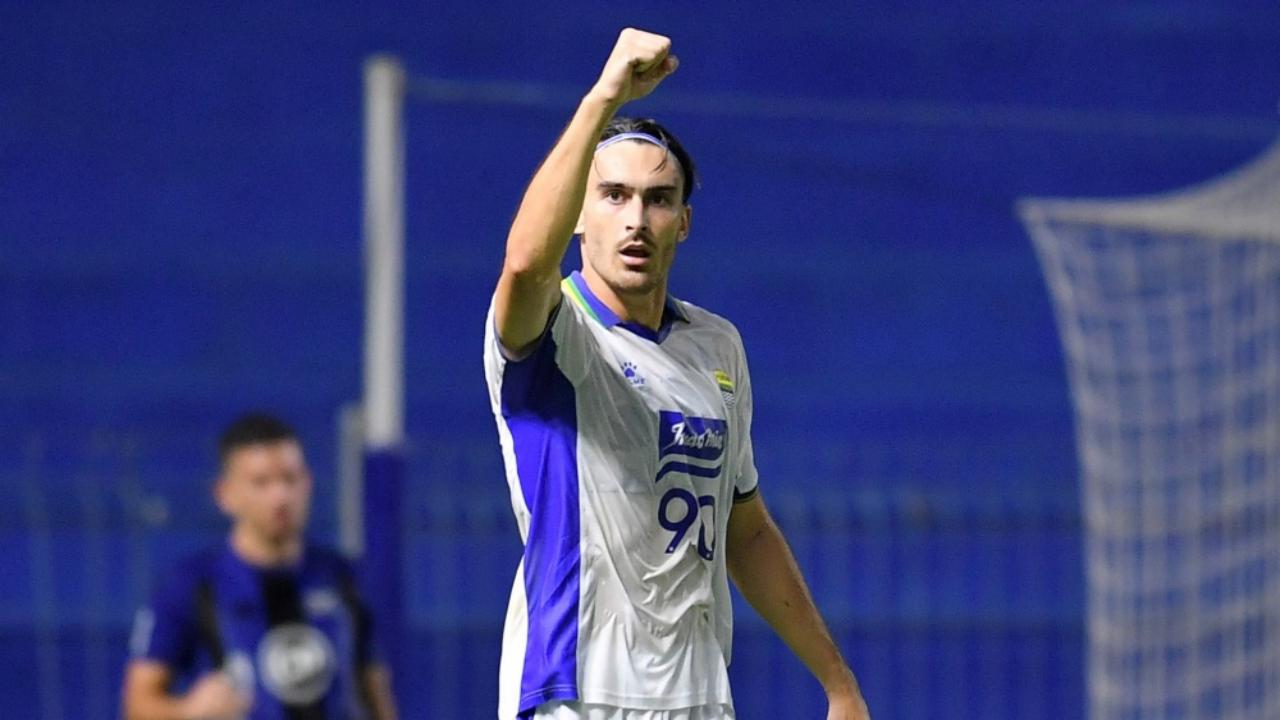 Derbi Papan Atas Liga 1: Persib Hadang David da Silva yang Kembali ke GBLA