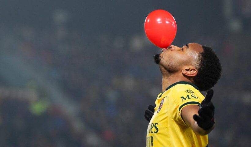 Nkunku Cetak Gol dan Tegaskan Komitmen, AC Milan Gasak Bologna 3-0