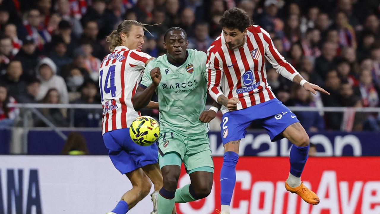 Perburuan Striker Muda Sensasional: Real Madrid Siap Bersaing dengan Arsenal dan MU