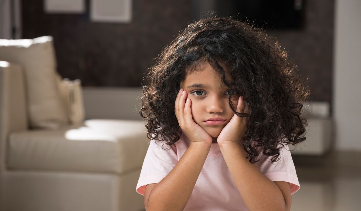 Memahami Dampak Kesulitan Ekonomi pada Tumbuh Kembang Anak