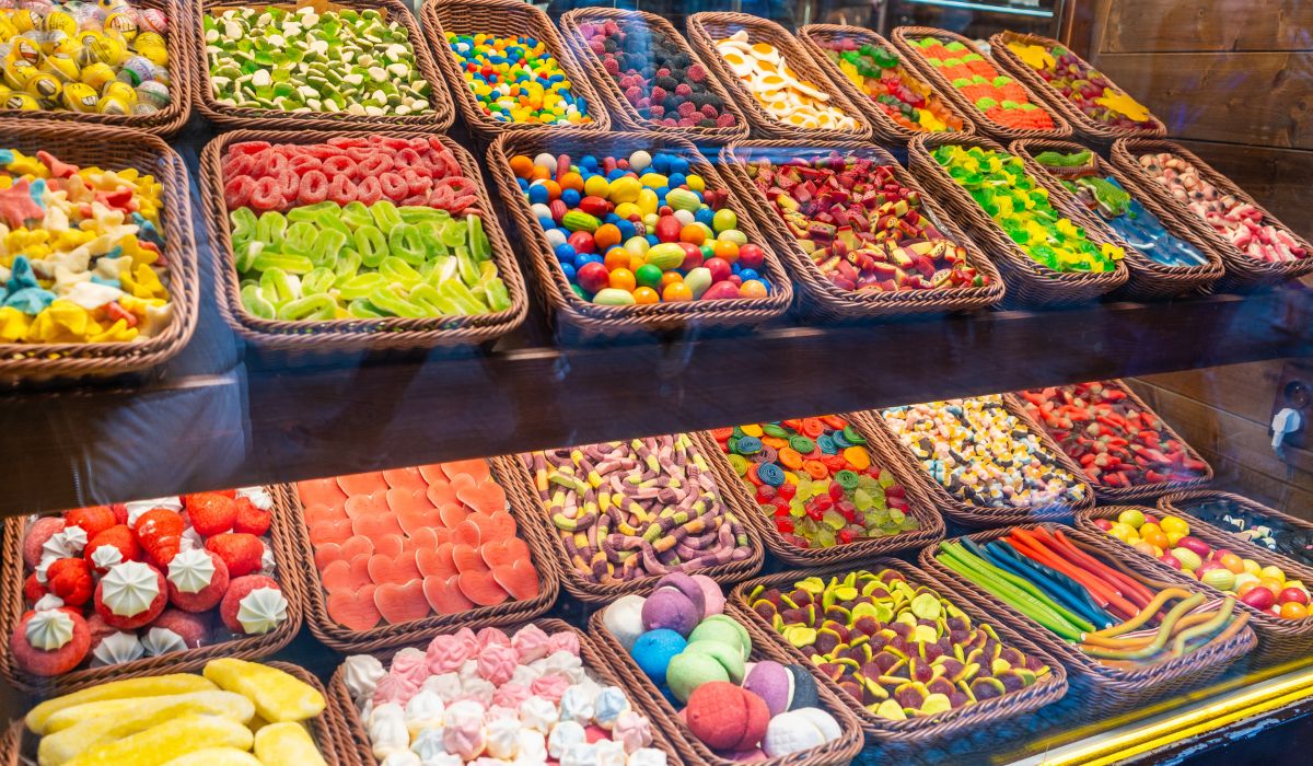 Cara Membedakan Pewarna Alami dan Buatan pada Makanan dengan Mudah