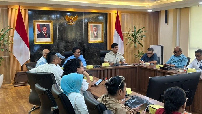 Perwakilan Massa Temui Wamensesneg, Dorongan Lanjutan Program MBG Dibahas