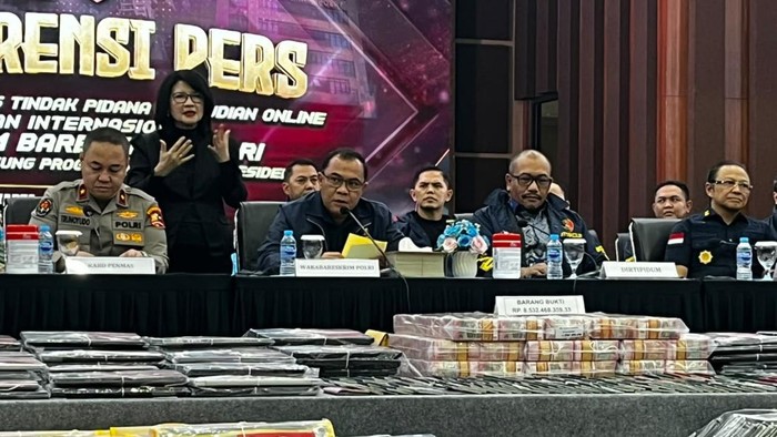 Terbongkar! Sindikat Judi Online Hayam Wuruk Diduga Kelola 145 Situs dengan Nilai Deposit Rp13,9 Triliun