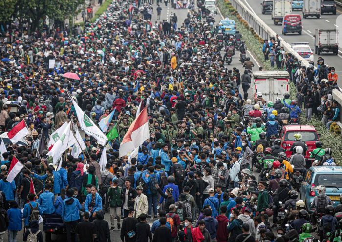 Demo Hari Ini di Jakarta Berlangsung di Gambir, Ratusan Personel Disiagakan Amankan Aksi Massa