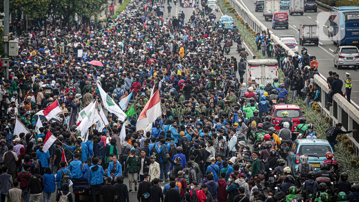 Demo Hari Ini di Jakarta Berlangsung di Gambir, Ratusan Personel Disiagakan Amankan Aksi Massa