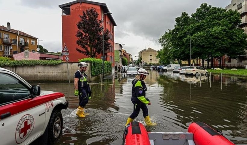 Hujan Ekstrem Melanda Italia, Banjir Bandang dan Longsor Ganggu Aktivitas Warga
