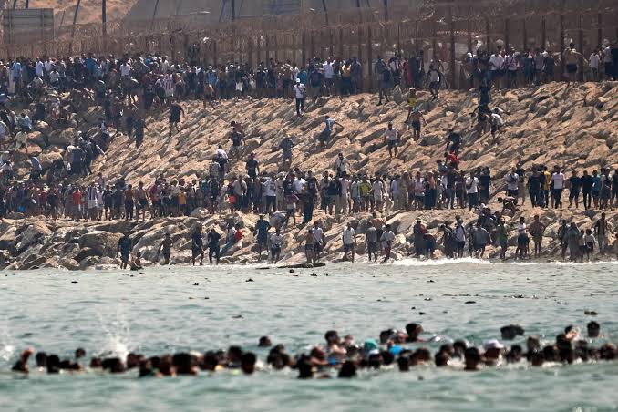 Spanyol Perketat Kebijakan di Ceuta, Penanganan Migran Ilegal Jadi Sorotan Eropa